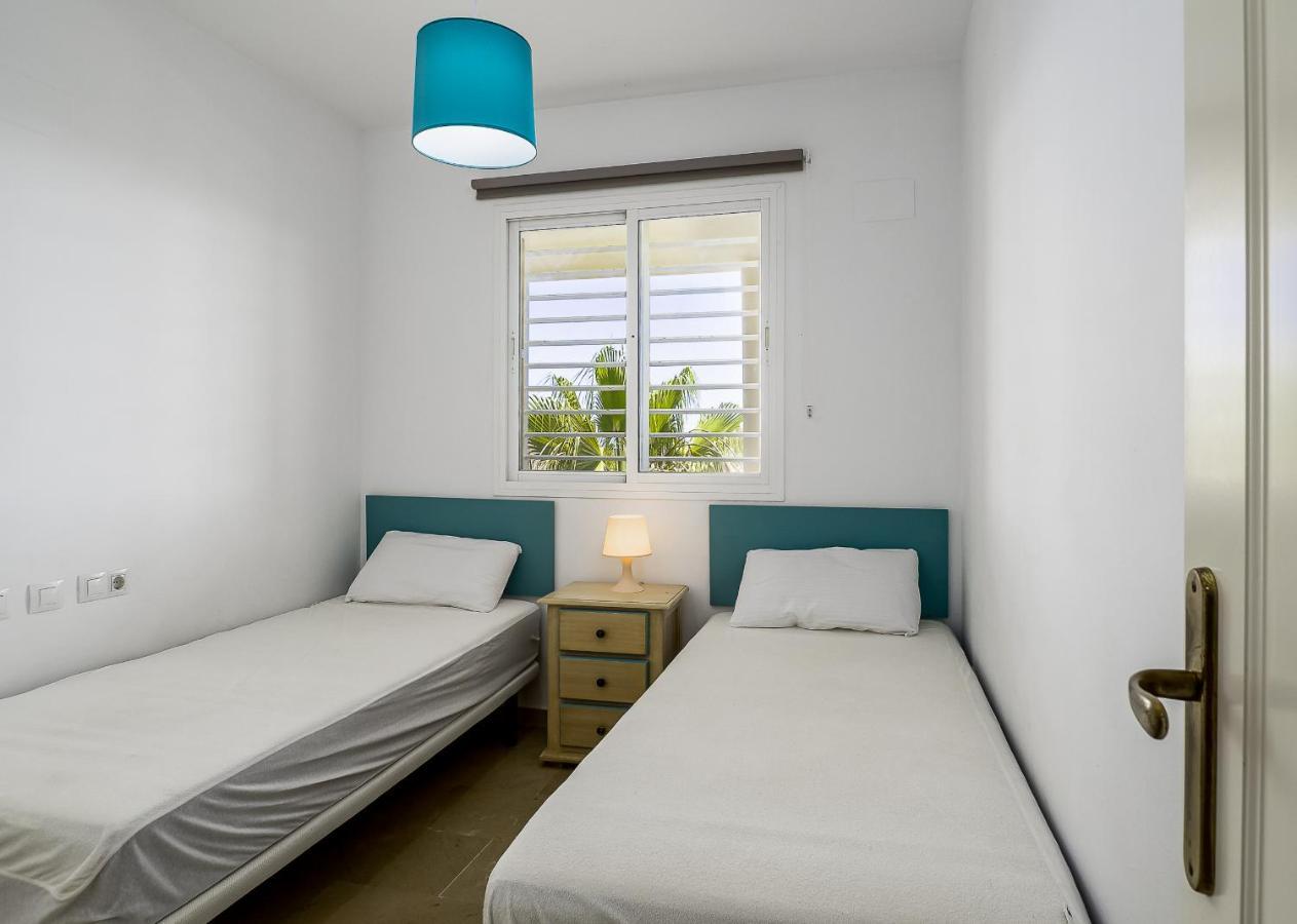 5006-Apt 2 Bedrooms With Sea View 马尼尔瓦 外观 照片